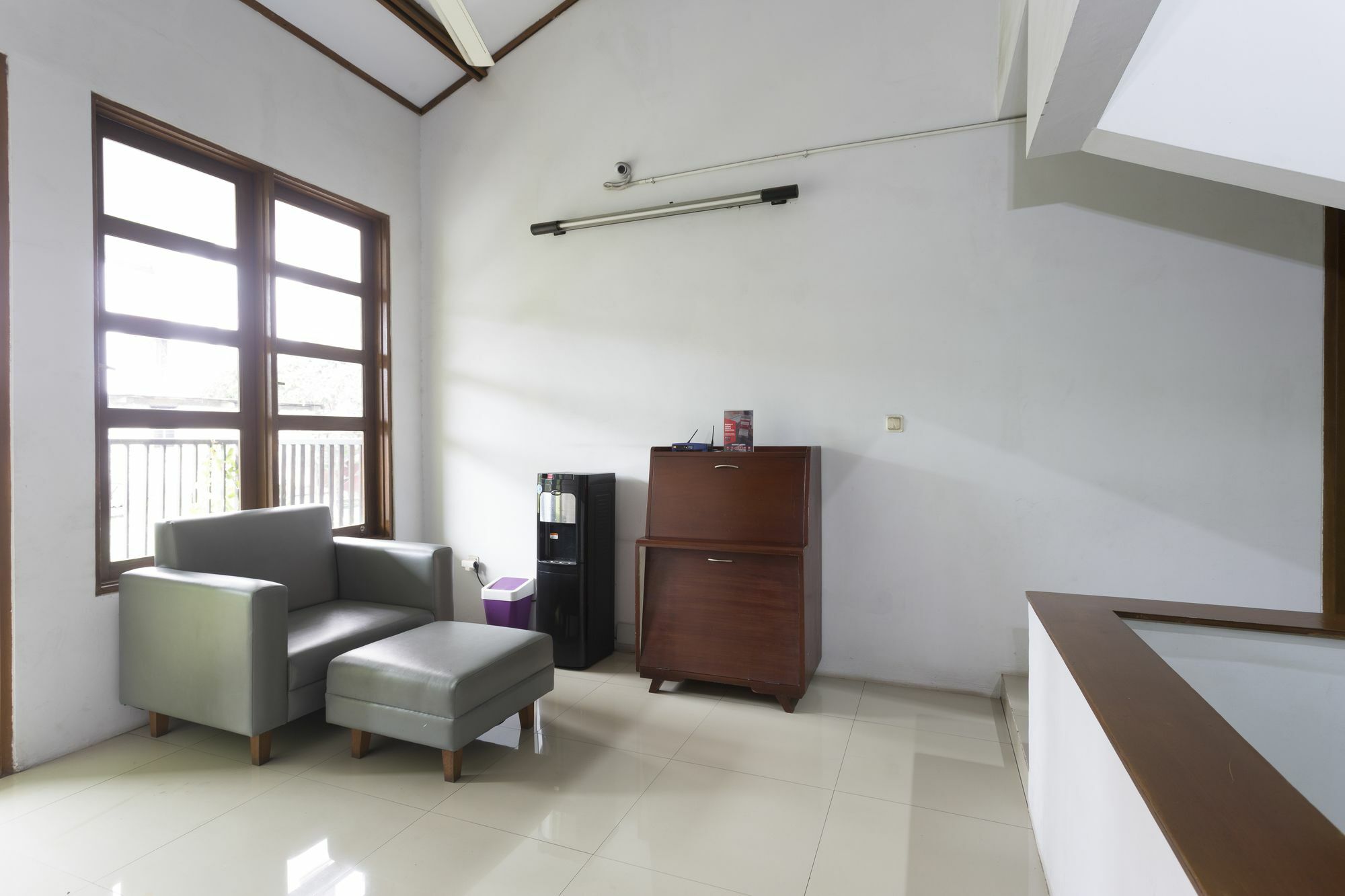 เรดดอร์ซ พลัส เนียร์ จิลันดะก์ ทาวน์สแควร์ 2 Hotel จาการ์ตา ภายนอก รูปภาพ